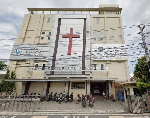 Pantekosta Magelang Junior High School, Private School | We provide Indonesia infrastructure map on various property sectors and data. Access property listings, infrastructure developments, news, and valuable transaction data for informed decisions.