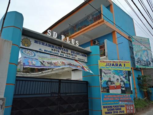 Brawjiaya Muhammadiyah Plus Primary School, Private School | We provide Indonesia infrastructure map on various property sectors and data. Access property listings, infrastructure developments, news, and valuable transaction data for informed decisions.
