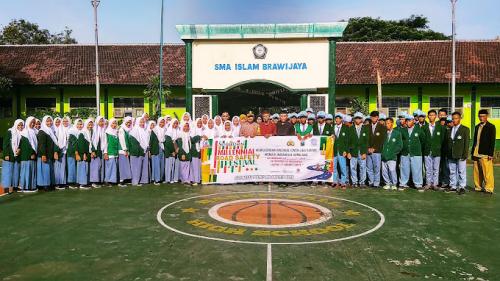 Brawijaya Senior High School, Private School | We provide Indonesia infrastructure map on various property sectors and data. Access property listings, infrastructure developments, news, and valuable transaction data for informed decisions.