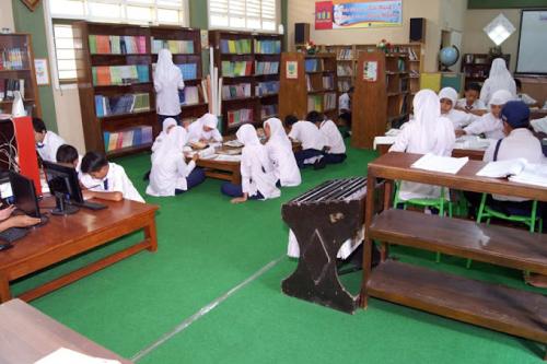Brawijaya Junior High School, Private School | We provide Indonesia infrastructure map on various property sectors and data. Access property listings, infrastructure developments, news, and valuable transaction data for informed decisions.