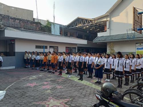 Santo Yusup Junior High School, Private School | We provide Indonesia infrastructure map on various property sectors and data. Access property listings, infrastructure developments, news, and valuable transaction data for informed decisions.