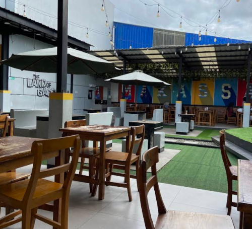 Mie Gacoan Makassar Maros, Stand Alone Retail | We provide Indonesia infrastructure map on various property sectors and data. Access property listings, infrastructure developments, news, and valuable transaction data for informed decisions.