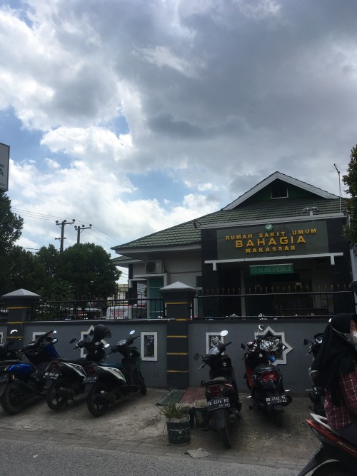Bahagia Hospital Makassar, Hospital | We provide Indonesia infrastructure map on various property sectors and data. Access property listings, infrastructure developments, news, and valuable transaction data for informed decisions.