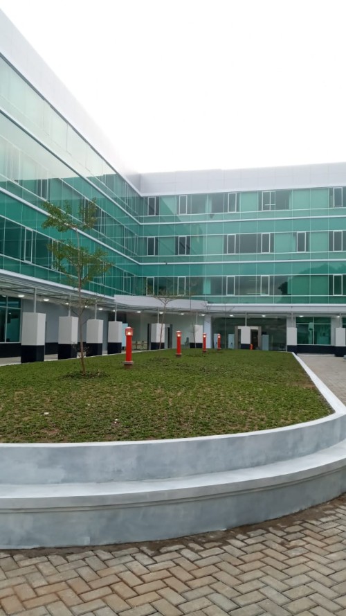 Dr. Tadjuddin Chalid Central General Hospital, Hospital | We provide Indonesia infrastructure map on various property sectors and data. Access property listings, infrastructure developments, news, and valuable transaction data for informed decisions.