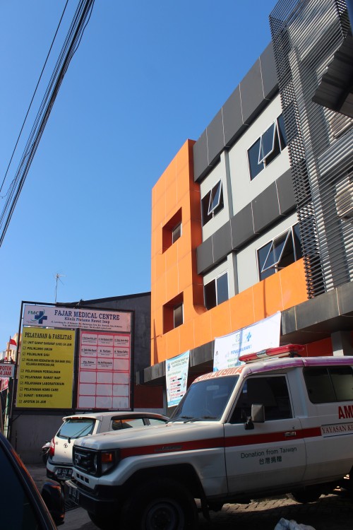 Fajar Medika Nusantara Hospital, Hospital | We provide Indonesia infrastructure map on various property sectors and data. Access property listings, infrastructure developments, news, and valuable transaction data for informed decisions.