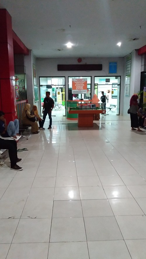 Makassar City Regional General Hospital, Hospital | We provide Indonesia infrastructure map on various property sectors and data. Access property listings, infrastructure developments, news, and valuable transaction data for informed decisions.