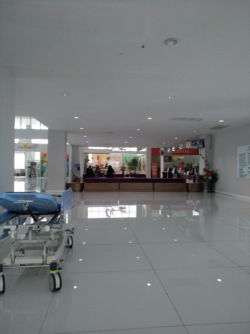 Paramount Women and Children's Hospital, Hospital | We provide Indonesia infrastructure map on various property sectors and data. Access property listings, infrastructure developments, news, and valuable transaction data for informed decisions.