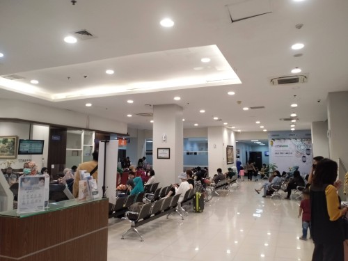 Siloam Hospital Makassar, Hospital | We provide Indonesia infrastructure map on various property sectors and data. Access property listings, infrastructure developments, news, and valuable transaction data for informed decisions.