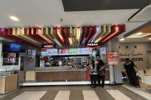 KFC Perintis Kemerdekaan Makassar, Stand Alone Retail | We provide Indonesia infrastructure map on various property sectors and data. Access property listings, infrastructure developments, news, and valuable transaction data for informed decisions.