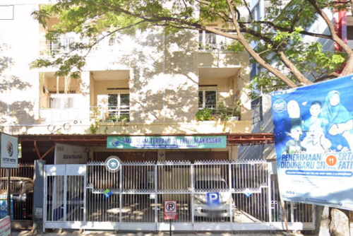 Al Fatih Islamic Senior High School, Private School | We provide Indonesia infrastructure map on various property sectors and data. Access property listings, infrastructure developments, news, and valuable transaction data for informed decisions.