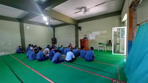 Ar Raafi Islamic Junior High School, Private School | We provide Indonesia infrastructure map on various property sectors and data. Access property listings, infrastructure developments, news, and valuable transaction data for informed decisions.
