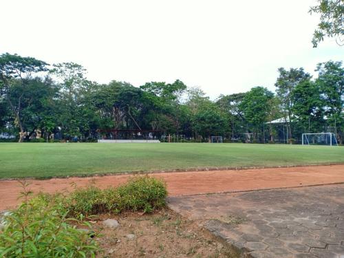 Dian Harapan Junior High School, Private School | We provide Indonesia infrastructure map on various property sectors and data. Access property listings, infrastructure developments, news, and valuable transaction data for informed decisions.
