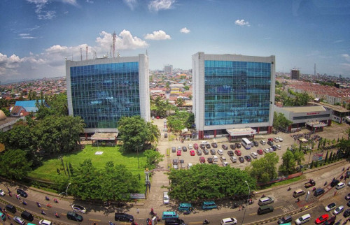 Bosowa University, University | We provide Indonesia infrastructure map on various property sectors and data. Access property listings, infrastructure developments, news, and valuable transaction data for informed decisions.