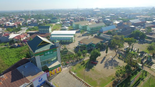 Makassar Islamic University, University | We provide Indonesia infrastructure map on various property sectors and data. Access property listings, infrastructure developments, news, and valuable transaction data for informed decisions.