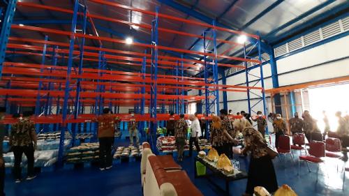 Bulog Panaikang Warehouse, Warehouse, Perum Bulog | We provide Indonesia infrastructure map on various property sectors and data. Access property listings, infrastructure developments, news, and valuable transaction data for informed decisions.