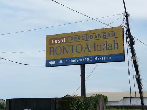 Bontoa Indah Warehousing Center, Warehouse | We provide Indonesia infrastructure map on various property sectors and data. Access property listings, infrastructure developments, news, and valuable transaction data for informed decisions.