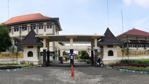 Dr. Radjiman Wediodiningrat Psychiatric Hospital Lawang, Hospital | We provide Indonesia infrastructure map on various property sectors and data. Access property listings, infrastructure developments, news, and valuable transaction data for informed decisions.