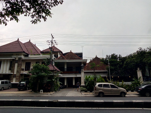 Melati Husada Maternity Hospital, Hospital | We provide Indonesia infrastructure map on various property sectors and data. Access property listings, infrastructure developments, news, and valuable transaction data for informed decisions.