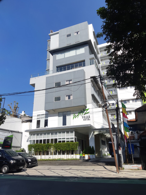 Completed hotel, PT Intiland Development  | We provide Indonesia infrastructure map on various property sectors and data. Access property listings, infrastructure developments, news, and valuable transaction data for informed decisions.