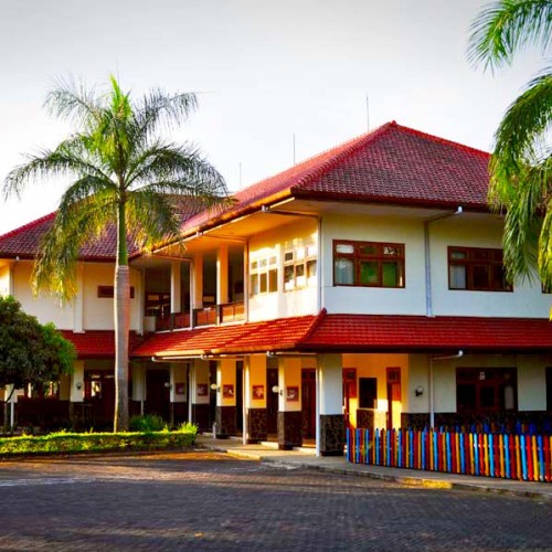 Wesley International School Malang, International School | We provide Indonesia infrastructure map on various property sectors and data. Access property listings, infrastructure developments, news, and valuable transaction data for informed decisions.