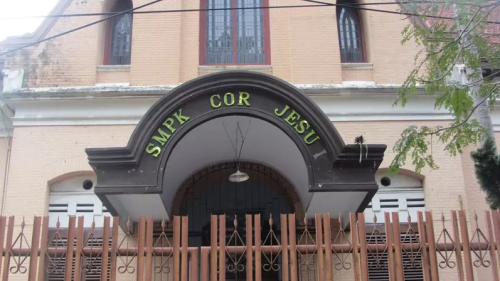 Cor Jesu Katolik Junior High School, Private School | We provide Indonesia infrastructure map on various property sectors and data. Access property listings, infrastructure developments, news, and valuable transaction data for informed decisions.