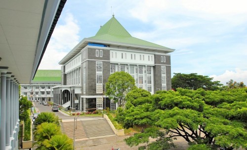 State Islamic University of Maulana Malik Ibrahim, University | We provide Indonesia infrastructure map on various property sectors and data. Access property listings, infrastructure developments, news, and valuable transaction data for informed decisions.