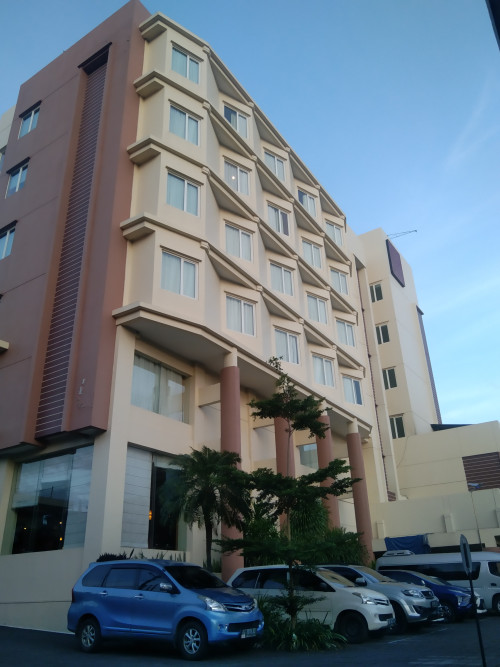 Completed hotel | We provide Indonesia infrastructure map on various property sectors and data. Access property listings, infrastructure developments, news, and valuable transaction data for informed decisions.