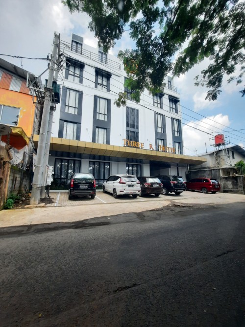 Completed hotel | We provide Indonesia infrastructure map on various property sectors and data. Access property listings, infrastructure developments, news, and valuable transaction data for informed decisions.