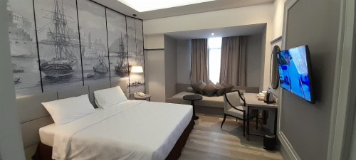 Completed hotel | We provide Indonesia infrastructure map on various property sectors and data. Access property listings, infrastructure developments, news, and valuable transaction data for informed decisions.