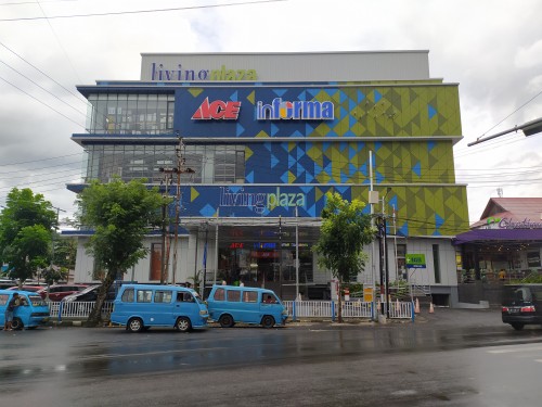 Living Plaza Paal Dua Manado, Leased Retail, Kawan Lama Group | We provide Indonesia infrastructure map on various property sectors and data. Access property listings, infrastructure developments, news, and valuable transaction data for informed decisions.