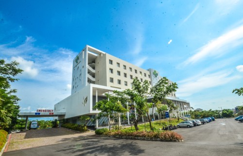 Harapan Keluarga Hospital Mataram, Hospital | We provide Indonesia infrastructure map on various property sectors and data. Access property listings, infrastructure developments, news, and valuable transaction data for informed decisions.