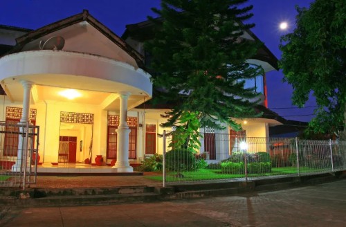 Completed hotel | We provide Indonesia infrastructure map on various property sectors and data. Access property listings, infrastructure developments, news, and valuable transaction data for informed decisions.