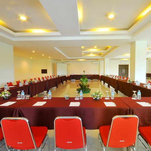 Completed hotel | We provide Indonesia infrastructure map on various property sectors and data. Access property listings, infrastructure developments, news, and valuable transaction data for informed decisions.