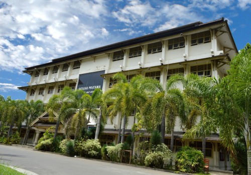 Mandalika Education University, University | We provide Indonesia infrastructure map on various property sectors and data. Access property listings, infrastructure developments, news, and valuable transaction data for informed decisions.