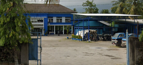 Gudang PT Air Minum Giri Menang, Warehouse, PT Air Minum Giri Menang | We provide Indonesia infrastructure map on various property sectors and data. Access property listings, infrastructure developments, news, and valuable transaction data for informed decisions.