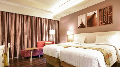 Completed hotel | We provide Indonesia infrastructure map on various property sectors and data. Access property listings, infrastructure developments, news, and valuable transaction data for informed decisions.