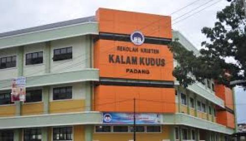 Kalam Kudus Senior High School, Private School | We provide Indonesia infrastructure map on various property sectors and data. Access property listings, infrastructure developments, news, and valuable transaction data for informed decisions.