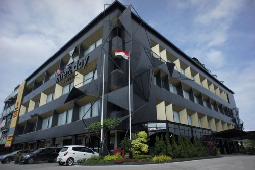 Completed hotel | We provide Indonesia infrastructure map on various property sectors and data. Access property listings, infrastructure developments, news, and valuable transaction data for informed decisions.