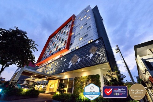 Completed hotel, Ulimo Baselio | We provide Indonesia infrastructure map on various property sectors and data. Access property listings, infrastructure developments, news, and valuable transaction data for informed decisions.