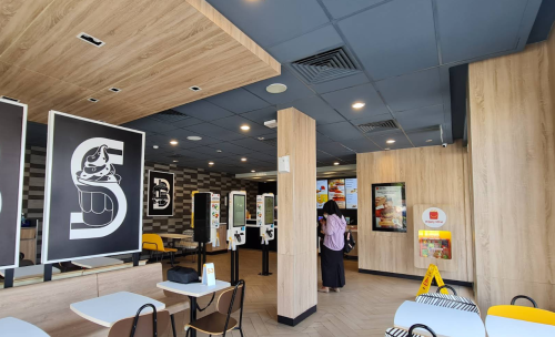 McDonald's Sudirman Km 5, Stand Alone Retail | We provide Indonesia infrastructure map on various property sectors and data. Access property listings, infrastructure developments, news, and valuable transaction data for informed decisions.