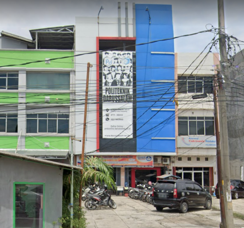 Darussalam Polytechnic, University | We provide Indonesia infrastructure map on various property sectors and data. Access property listings, infrastructure developments, news, and valuable transaction data for informed decisions.