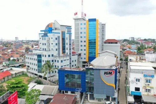 Indo Global Mandiri University, University | We provide Indonesia infrastructure map on various property sectors and data. Access property listings, infrastructure developments, news, and valuable transaction data for informed decisions.