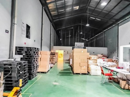 Shipper Palembang Sky Park Bizz berlokasi di Jl. By Pass Alang Alang Lebar, Kecamatan Alang-Alang Lebar, Kota Palembang, Provinsi Sumatera Selatan. Warehouse in...