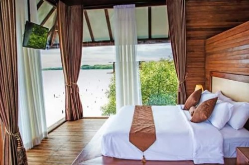 Completed hotel, Bee Jay Bakau Resort | We provide Indonesia infrastructure map on various property sectors and data. Access property listings, infrastructure developments, news, and valuable transaction data for informed decisions.