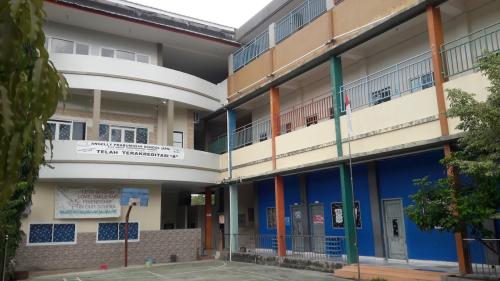 Angelly Kids Elementary School, Private School | We provide Indonesia infrastructure map on various property sectors and data. Access property listings, infrastructure developments, news, and valuable transaction data for informed decisions.