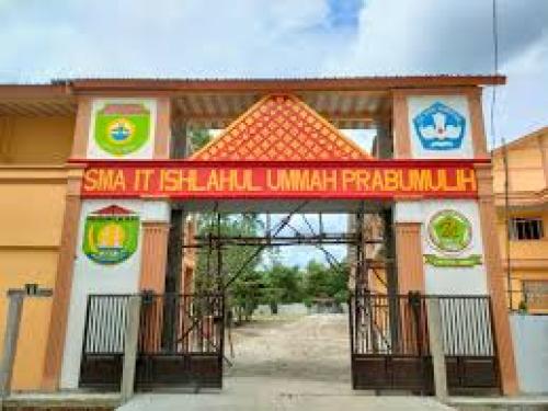 Ishlahul Ummah Islamic Intergrated High School, Private School | We provide Indonesia infrastructure map on various property sectors and data. Access property listings, infrastructure developments, news, and valuable transaction data for informed decisions.