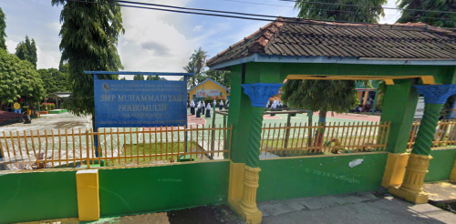 Muhammadiyah Junior High School, Private School | We provide Indonesia infrastructure map on various property sectors and data. Access property listings, infrastructure developments, news, and valuable transaction data for informed decisions.