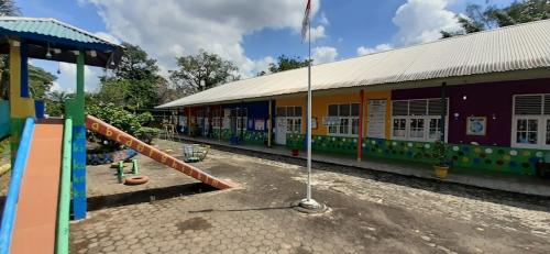 YPS Kindergarten, Private School | We provide Indonesia infrastructure map on various property sectors and data. Access property listings, infrastructure developments, news, and valuable transaction data for informed decisions.