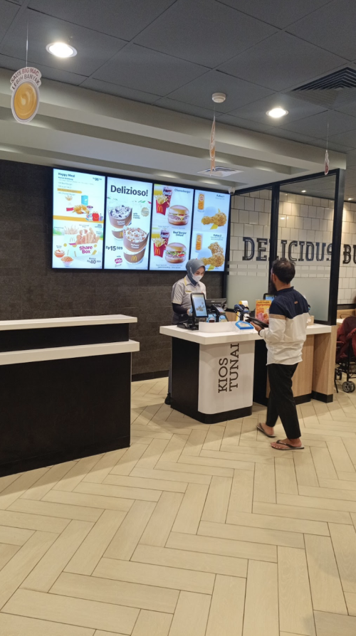 McDonald's Panam, Stand Alone Retail | We provide Indonesia infrastructure map on various property sectors and data. Access property listings, infrastructure developments, news, and valuable transaction data for informed decisions.