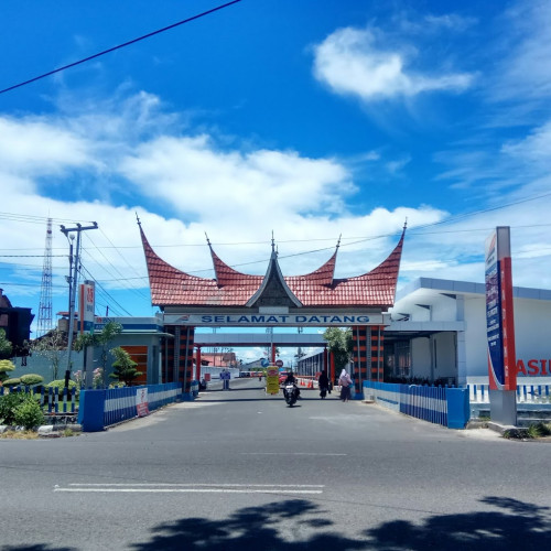 Padang Station, Airport Train Station | We provide Indonesia infrastructure map on various property sectors and data. Access property listings, infrastructure developments, news, and valuable transaction data for informed decisions.